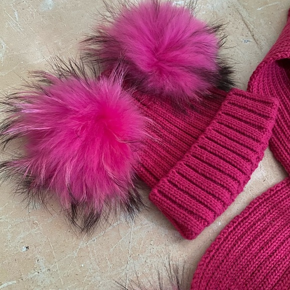 💕Bobble babies 6-12m pink real pompom hat and scarf - Picture 3 of 3